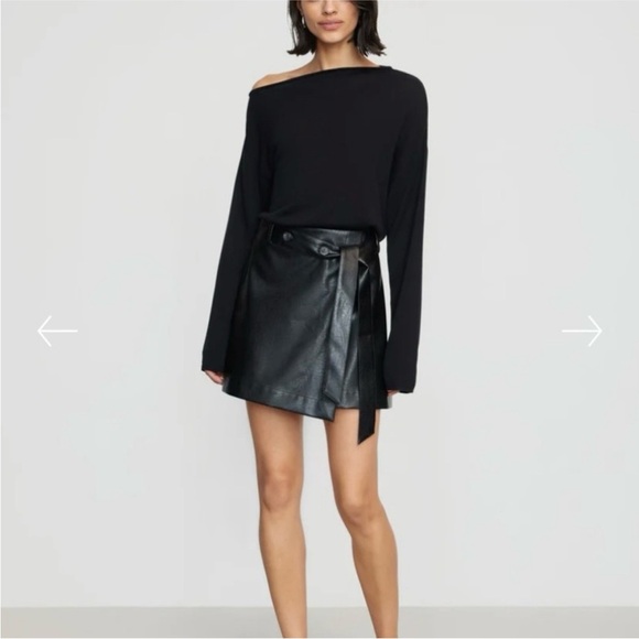 nwt Modern Citizen Tanner Black Faux Leather A-Line Wrap Mini Skirt Size 1X - Picture 7 of 17
